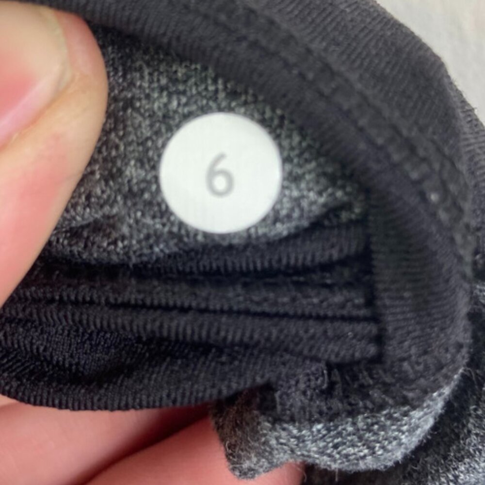 Lululemon Heathered Gray Throwback Flashback Pull… - image 4